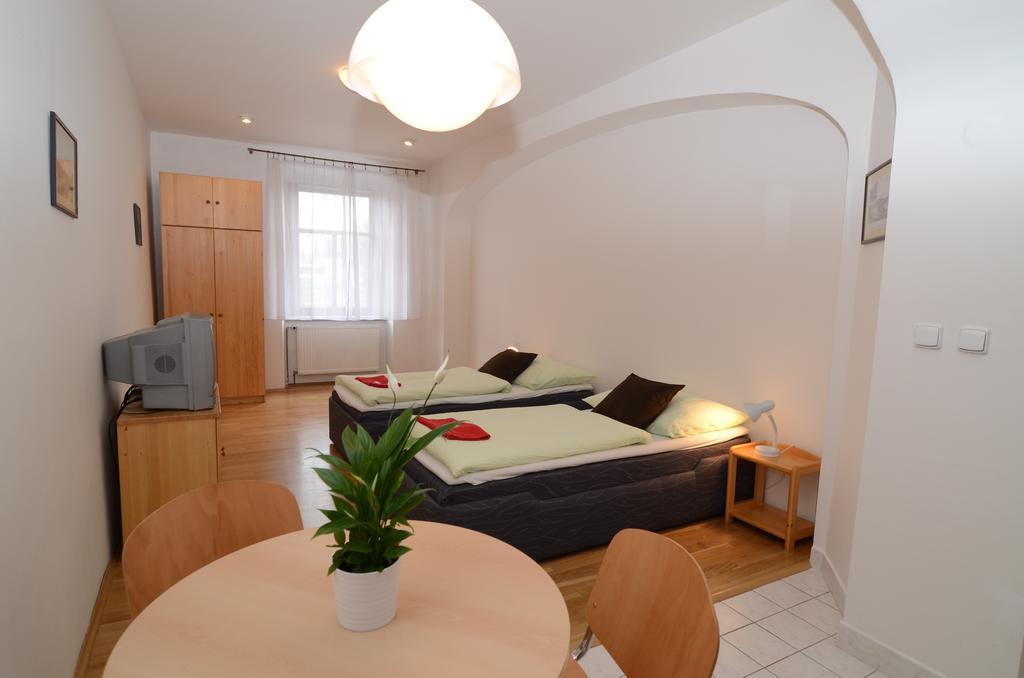 Apartments Karlin Πράγα Δωμάτιο φωτογραφία