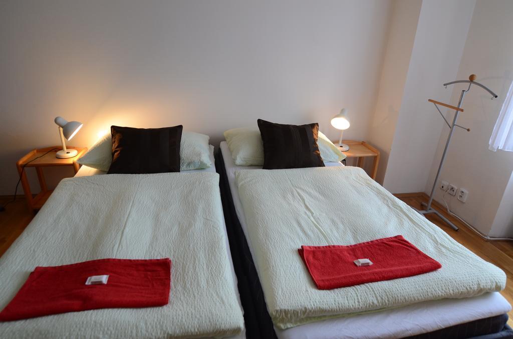 Apartments Karlin Πράγα Δωμάτιο φωτογραφία