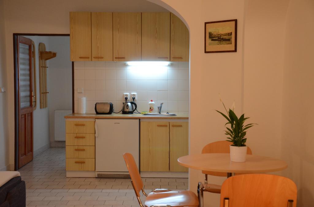 Apartments Karlin Πράγα Δωμάτιο φωτογραφία