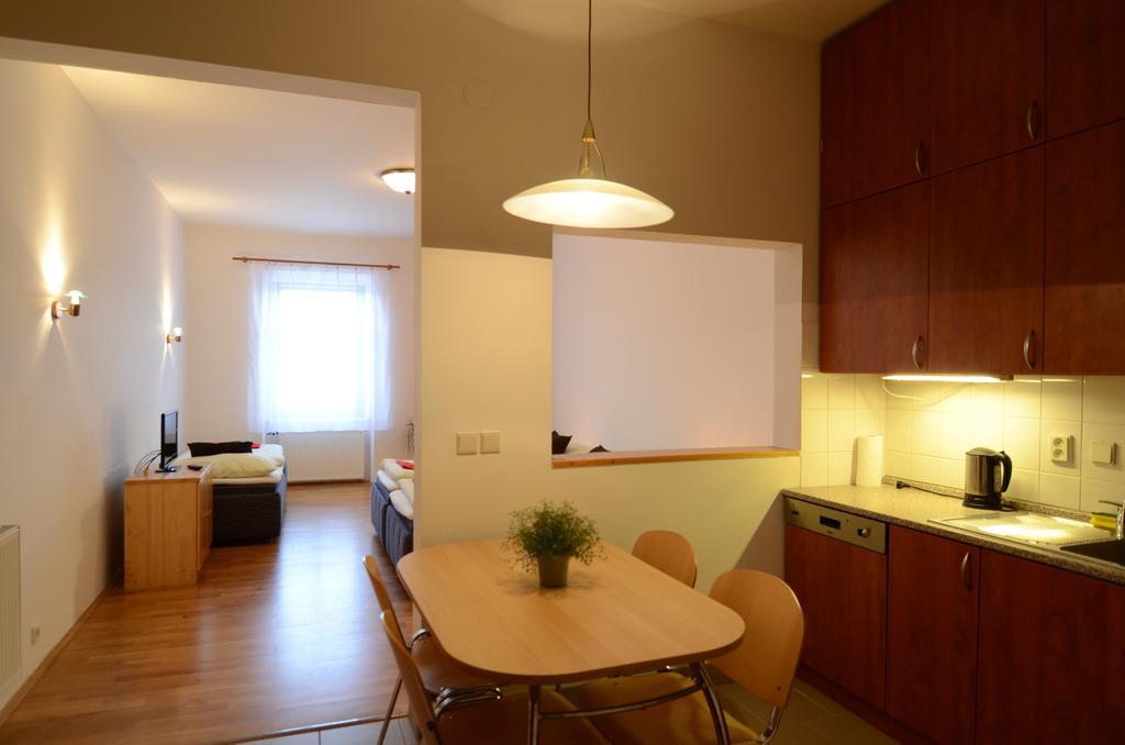Apartments Karlin Πράγα Δωμάτιο φωτογραφία
