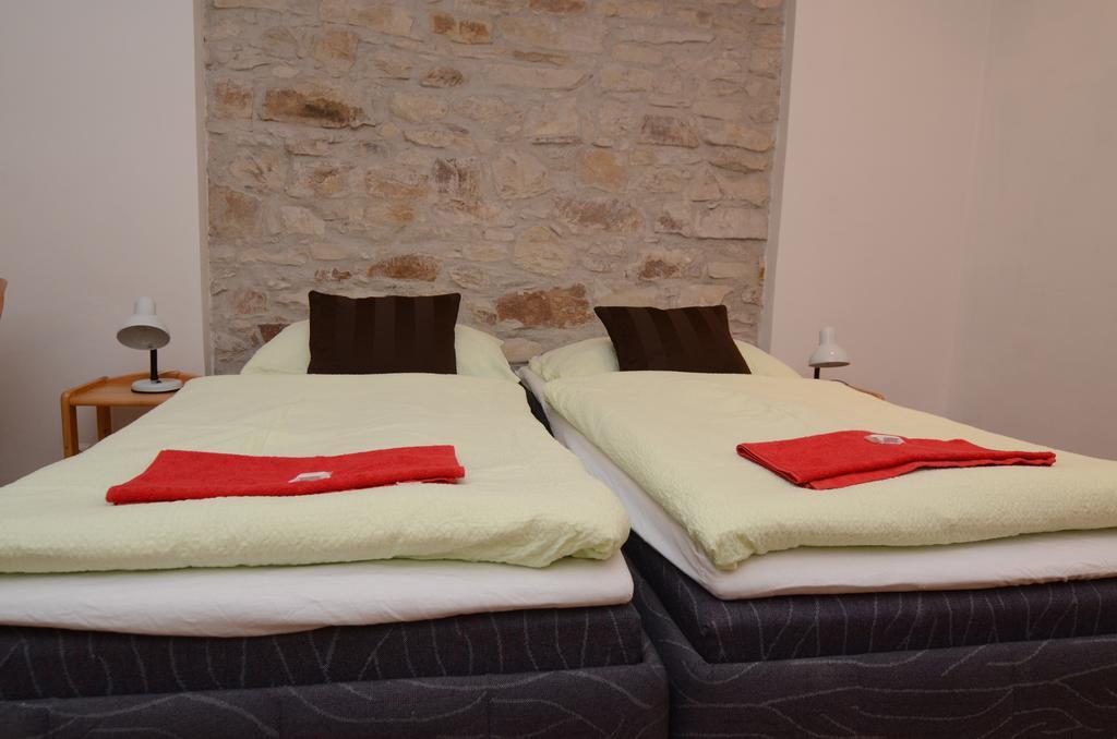Apartments Karlin Πράγα Δωμάτιο φωτογραφία