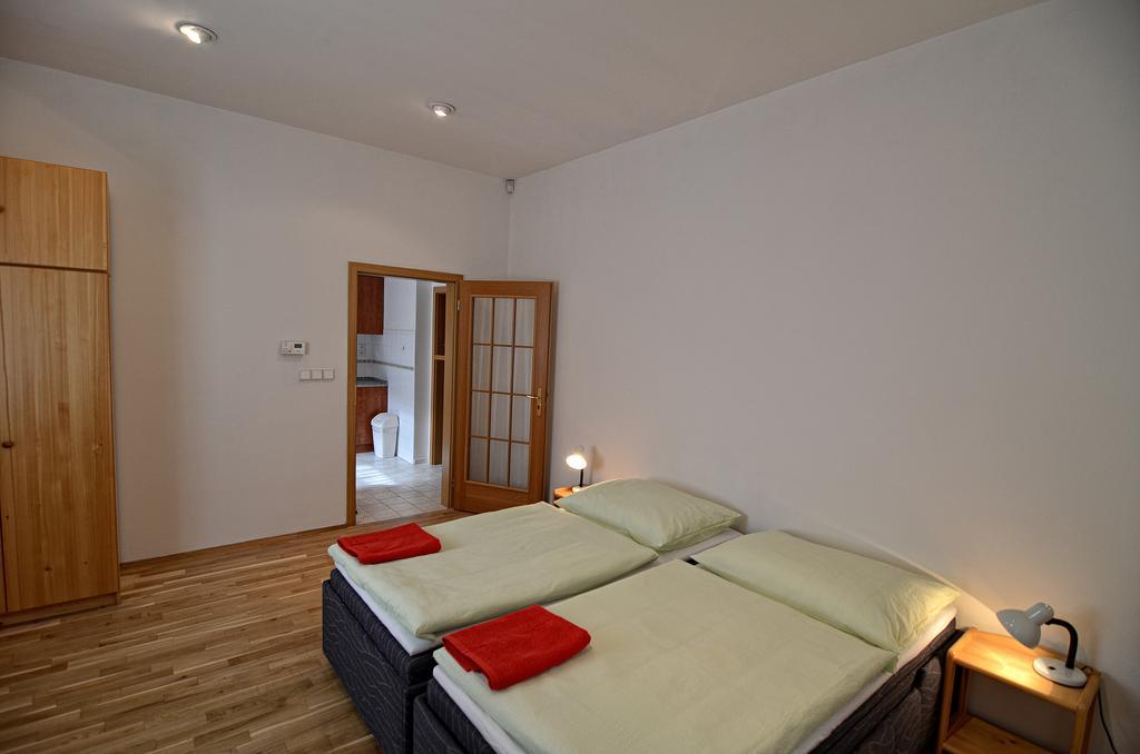 Apartments Karlin Πράγα Δωμάτιο φωτογραφία