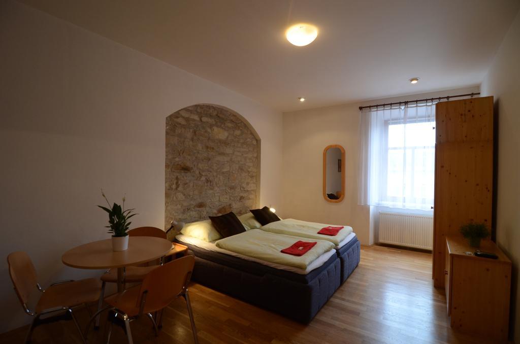 Apartments Karlin Πράγα Δωμάτιο φωτογραφία